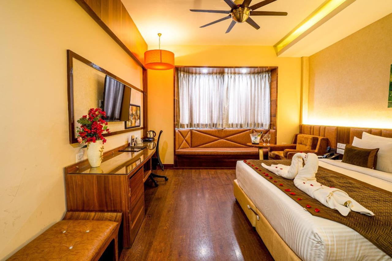 The Radiant Resort Gorakhpur Eksteriør billede